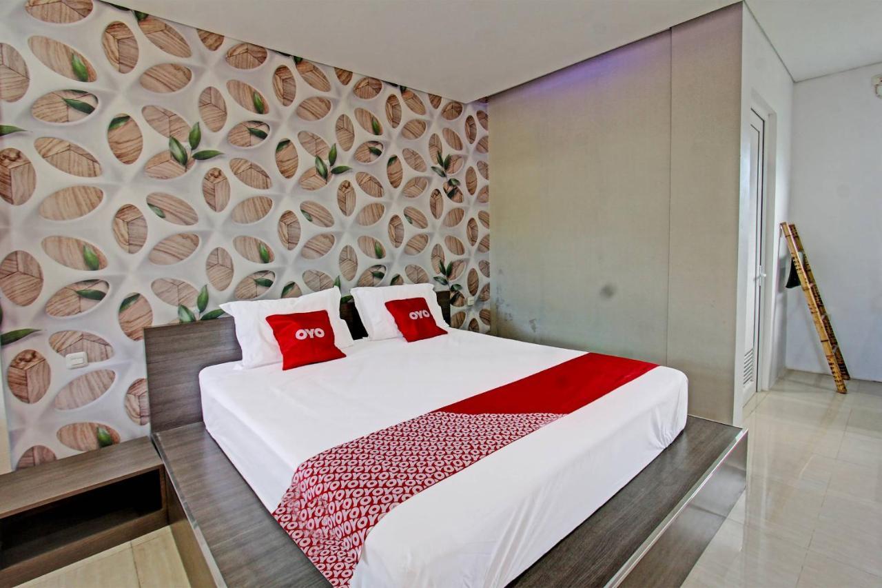 Capital O 91384 Rintaka Residence Senggigi Buitenkant foto